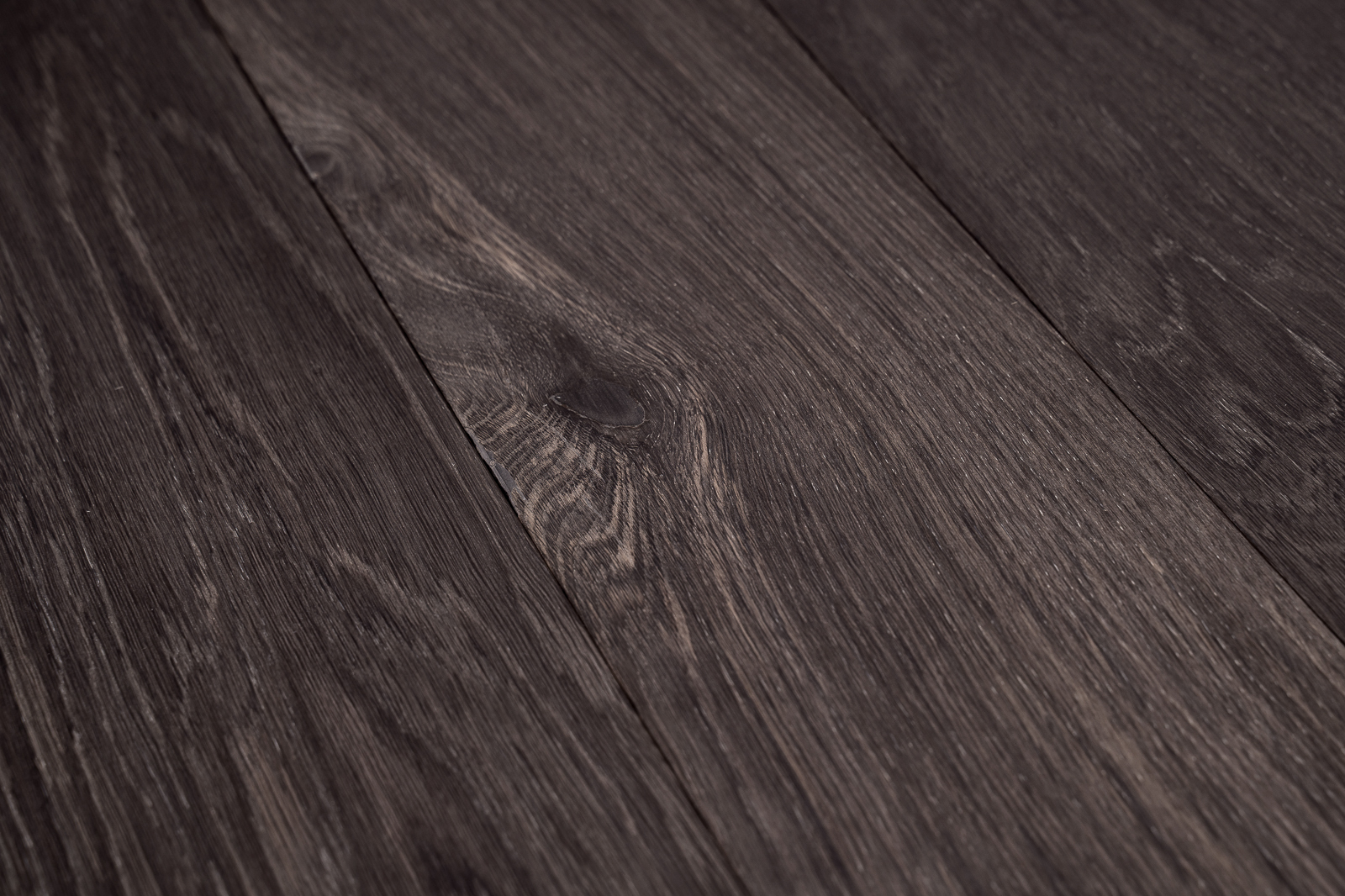 Engineered bog oak floorboards